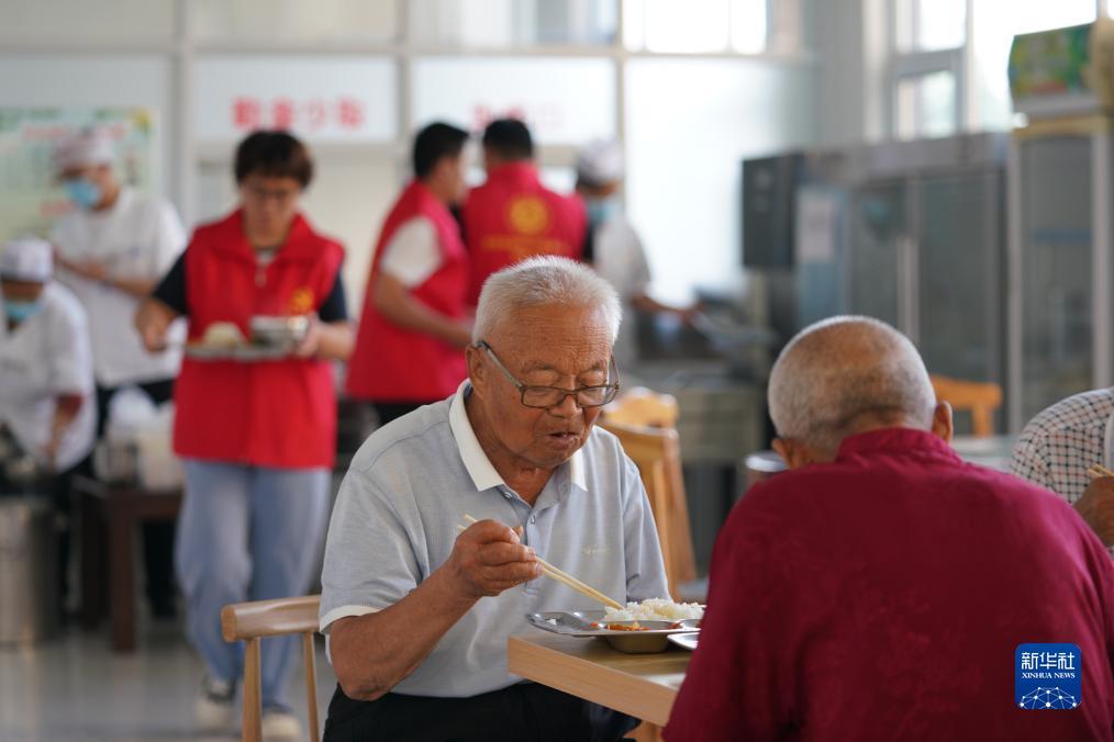 开心棋牌平台首页